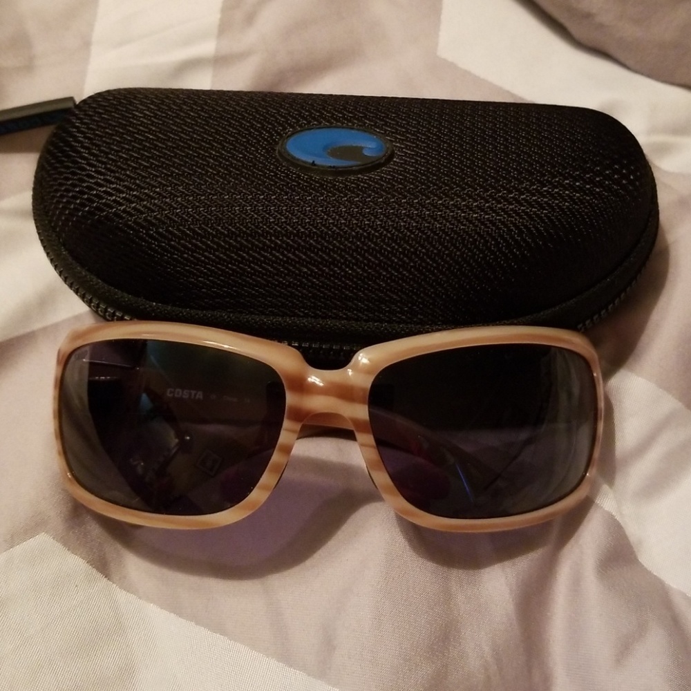 Costa sunglasses like new